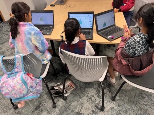 Rangatahi collaborating on hands-on technology projects